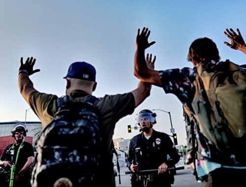 Los Angeles'tan Ayrılma Nedeni: Dikkat Çeken Ayrıntılar [2026] - Kapak Görseli